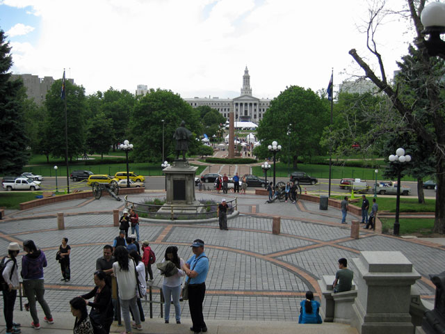 06-06-capitol-building-acro.jpg