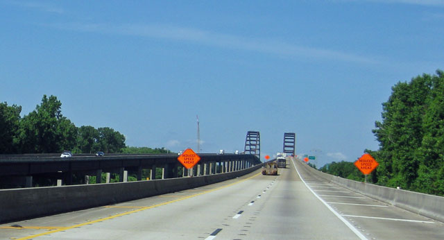 05-21-10-km-bridge-1.jpg